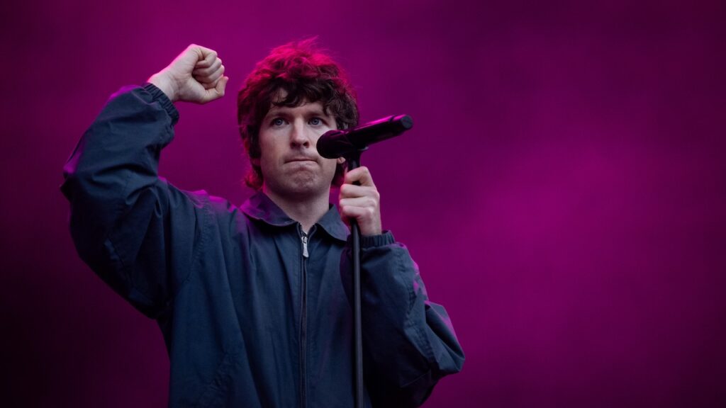 O fenômeno BRENDAN YATES e a essência imprevisível do TURNSTILE no rock