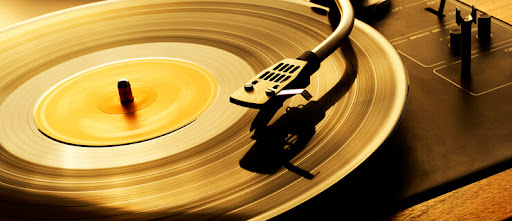 Vinil supera US$ 1 bilhão nos EUA em 2025