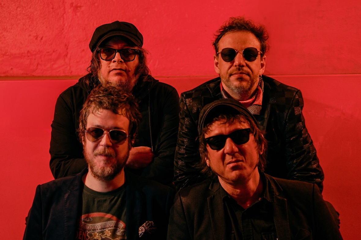 CACHORRO GRANDE RETOMA TURNÊ E CONFIRMA SHOW NO CINE JOIA