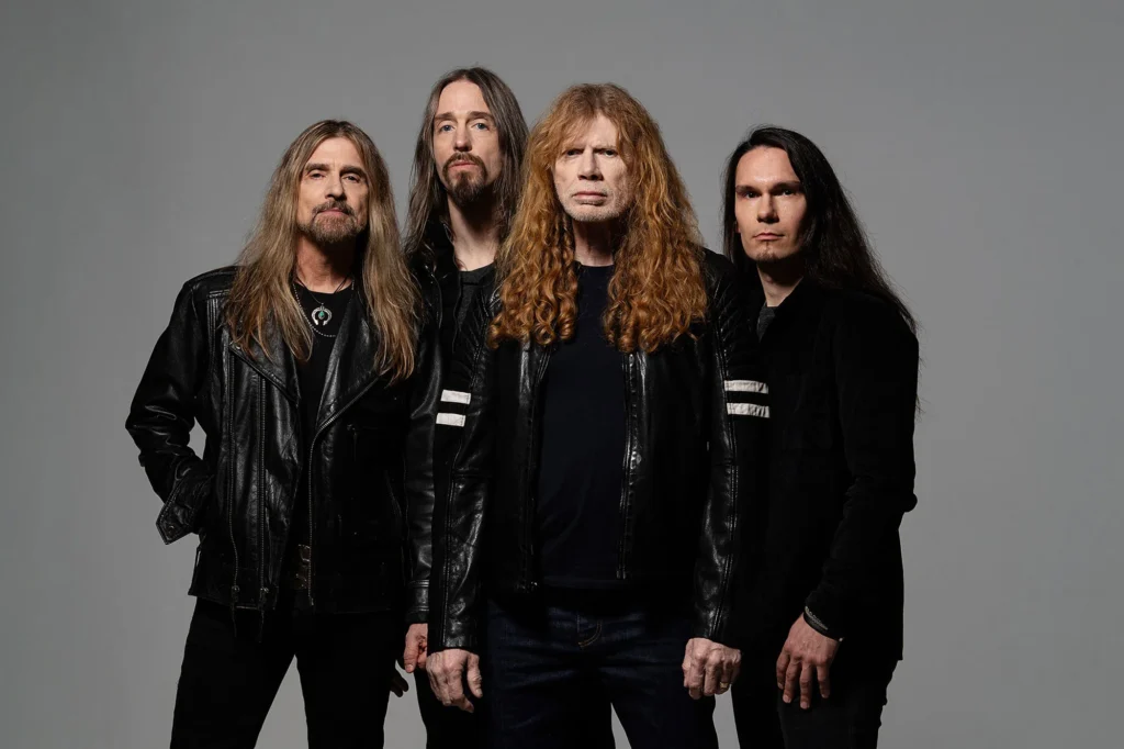 Megadeth toca Ride The Lightning ao vivo pela primeira vez