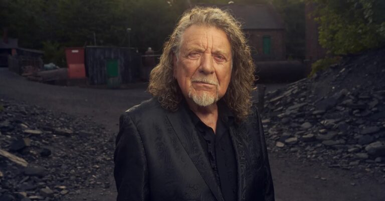 ROBERT PLANT É HOMENAGEADO POR APOIO ÀS LOJAS DE DISCOS