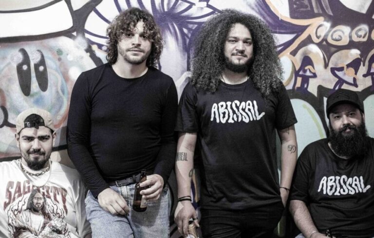 Abissal lança EP Sutra com proposta introspectiva