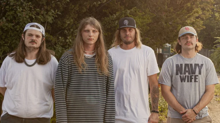 Dexter and The Moonrocks impulsiona volta do grunge