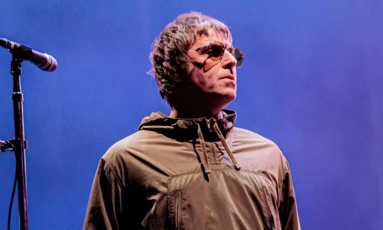 Liam Gallagher critica bandas do Britpop e gera polêmica