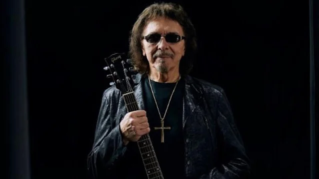 Tony Iommi recebe prêmio cultural em Birmingham
