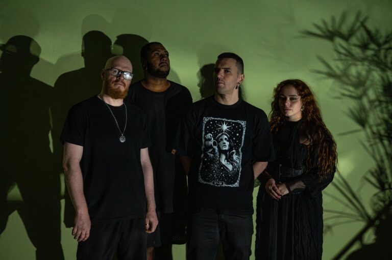 Strigah lança Zoetia com metal experimental e crítica social