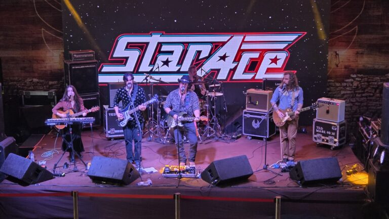 StarAce leva turnê Real ao Rock Saloon em Brasília