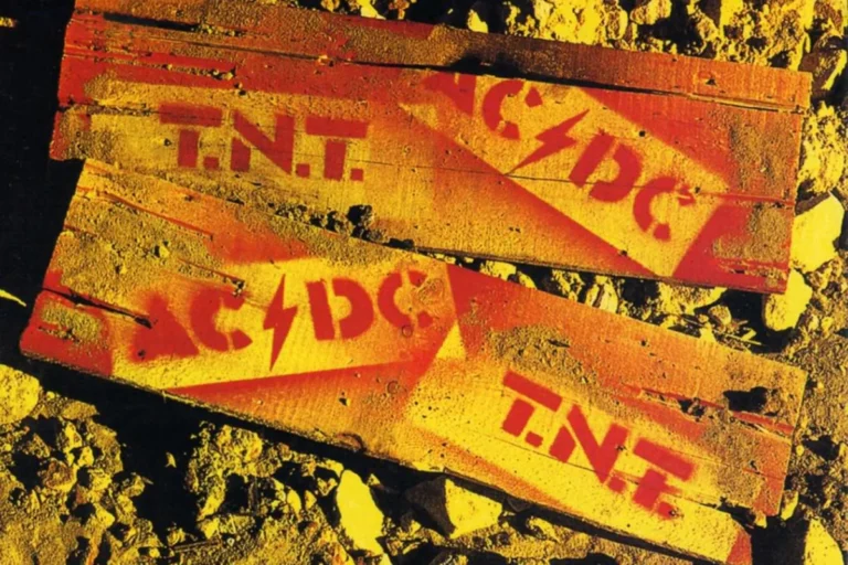 AC/DC celebra 1 bilhão de streams de “T.N.T.” no Spotify