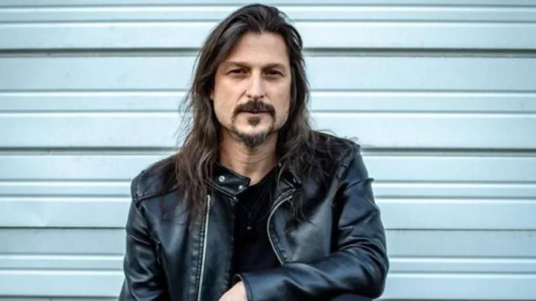 Rafael Bittencourt analisa a origem do Heavy Metal