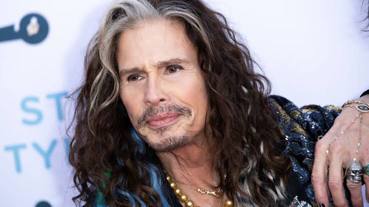 Steven Tyler revelou tentativa de reunir o Led Zeppelin