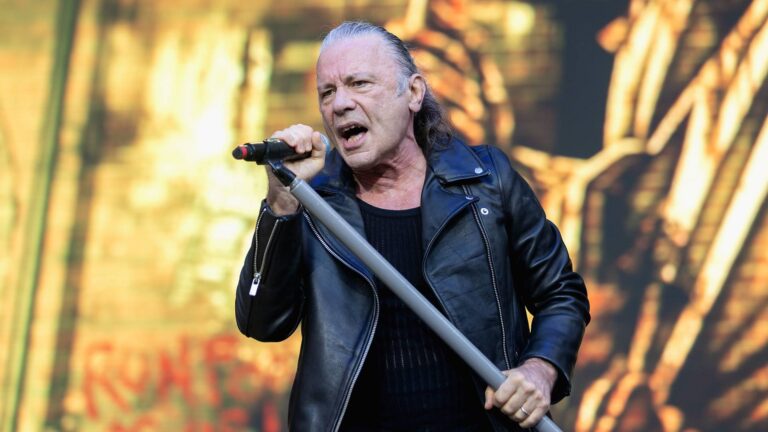 Bruce Dickinson fala sobre voz, idade e legado