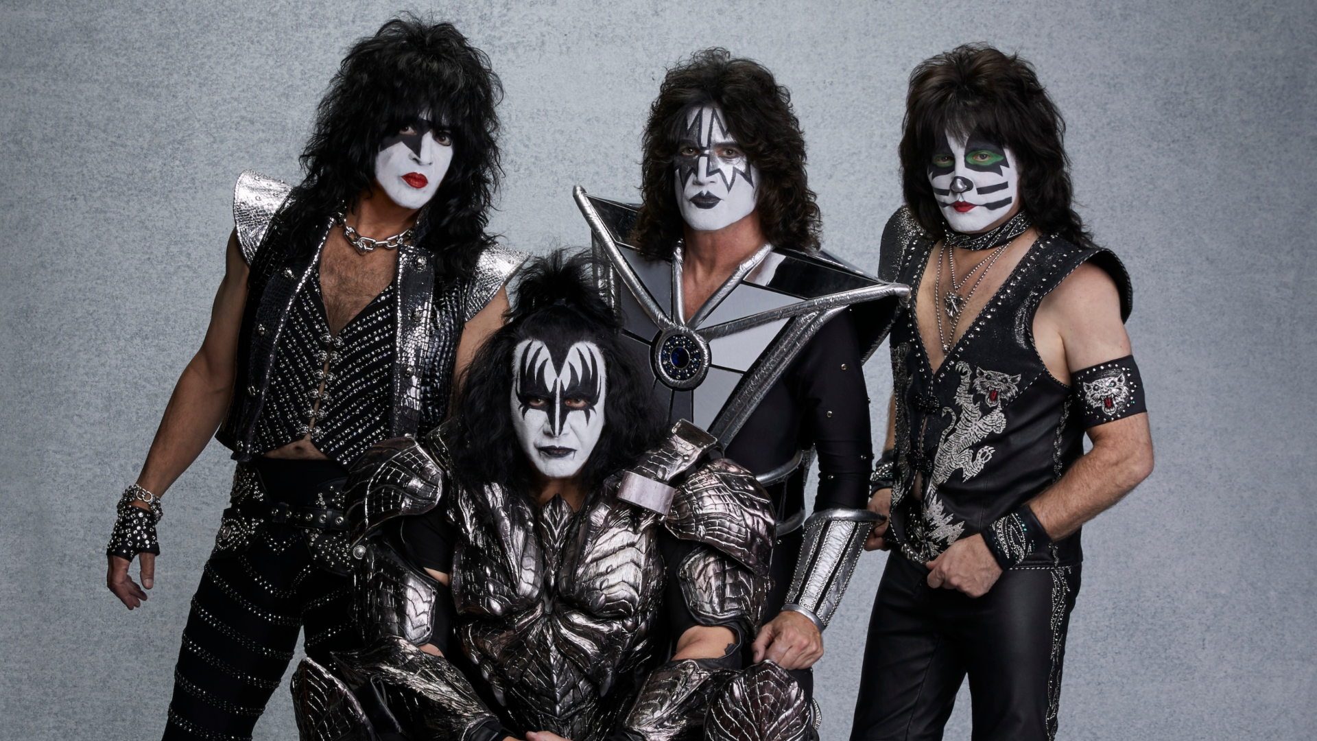 KISS anuncia livro oficial dos 50 anos de Destroyer