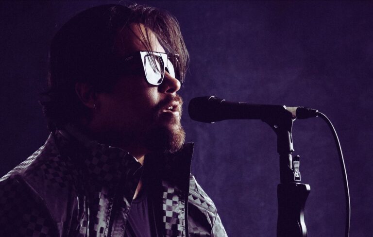 Abel Capella lança single Até Quando e amplia novo álbum