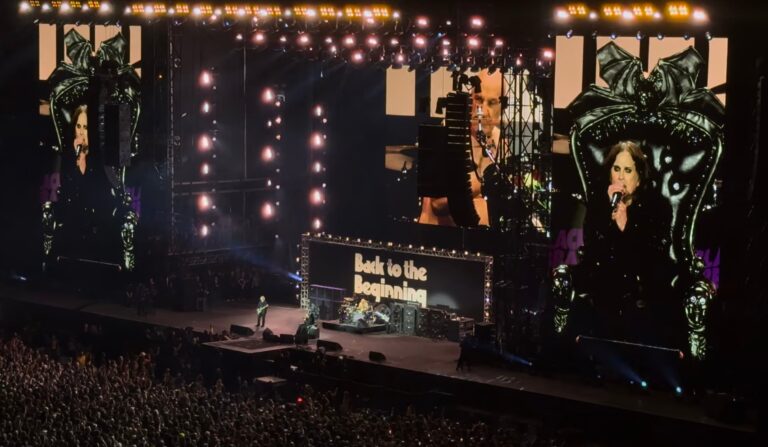 Exposição relembra adeus histórico de Ozzy em Birmingham