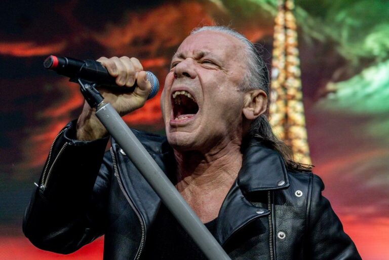 Bruce Dickinson relança álbuns solo em Dolby Atmos