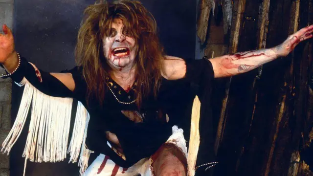 Ozzy Osbourne ganha casa de terror na Universal Studios