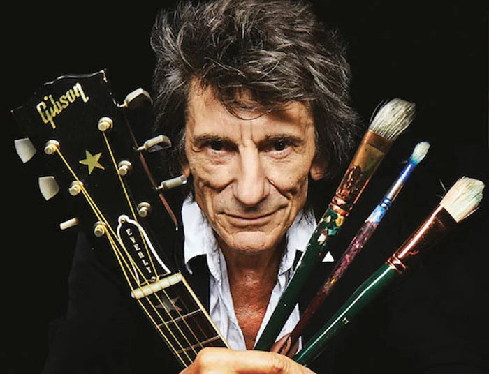 Ronnie Wood confirma show solo no Brasil em novembro de 2026