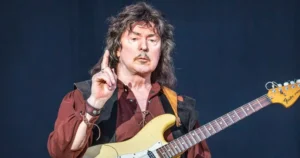Ritchie Blackmore toca com o Deep Purple em Nova York
