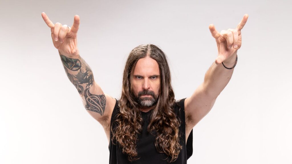 Andreas Kisser destaca inclusao no heavy metal global