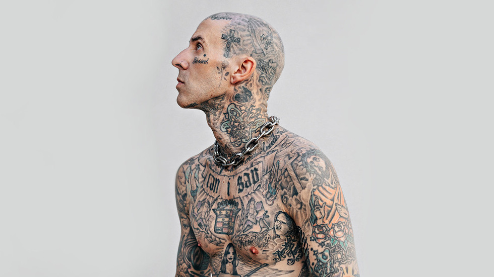 Documentário de Travis Barker estreia no Disney+