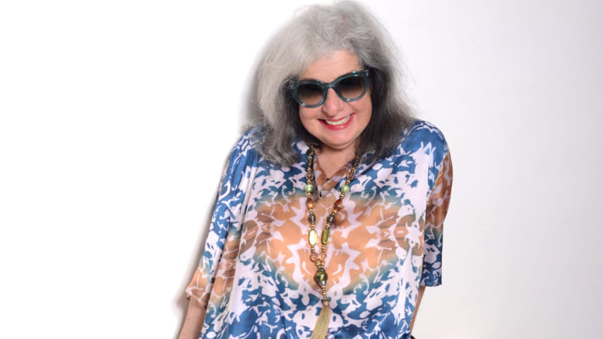 Thaís Fraga leva Bossa n’ Jazz ao Vinícius Show no Rio