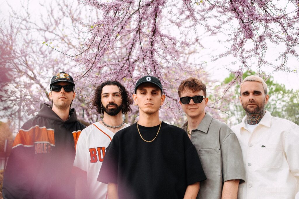 Landmvrks estreia no Brasil com show único em São Paulo