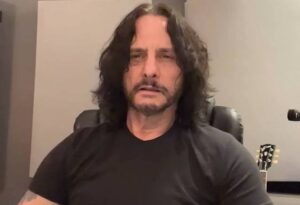 Type O Negative: Kenny Hickey celebra fãs pelo TikTok