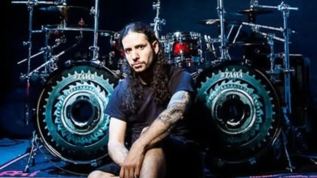 Mike Heller aprende músicas do Anthrax em 4 horas e faz show