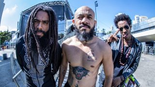 Black Pantera lança álbum ao vivo no Circo Voador