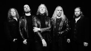 CEMETERY SKYLINE LANÇA REMIX DE “TORN AWAY” COM GHOSTBELLS