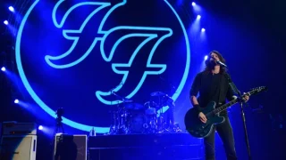FOO FIGHTERS lança CAUGHT IN THE ECHO e antecipa novo álbum