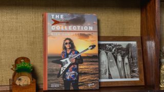 KIRK HAMMETT, DO METALLICA, DIVULGA VÍDEO DE EVENTO SOBRE LIVRO