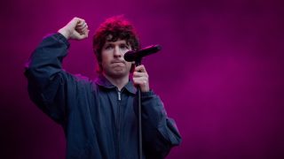 O fenômeno BRENDAN YATES e a essência imprevisível do TURNSTILE no rock