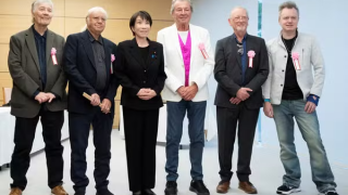 PRIMEIRA-MINISTRA DO JAPÃO DECLARA ADMIRAÇÃO AO DEEP PURPLE EM TÓQUIO