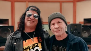 BRUCE DICKINSON PUBLICA FOTO COM SLASH E LEVANTA RUMORES DE PARCERIA